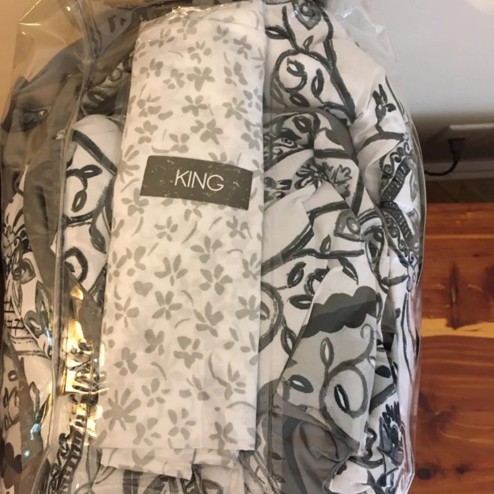 King comforter set